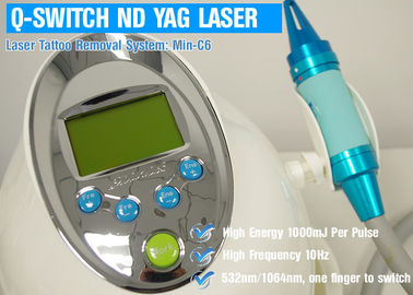 Q geschaltete Nd YAG Laser-Tätowierungs-Abbau-Maschine, Hautpflege-Maschine schmerzlos