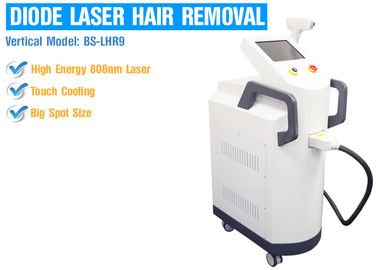 Laser-Maschine IPL Laser-Haar-Abbau-Maschine der Dioden-810nm mit der Note, die AC220V - 240V abkühlt